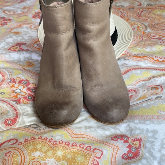 BP • Booties - Picture 6 of 10